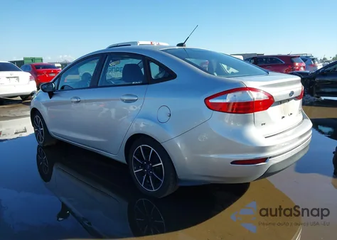 2015 Ford Fiesta Se z USA, uszkodzony, nr VIN 3FADP4BJ0FM160224